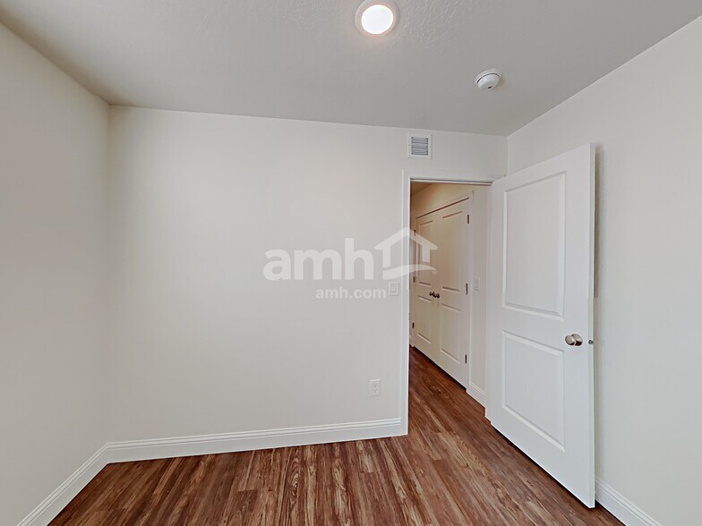 Building Photo - 1436 Allen Ln