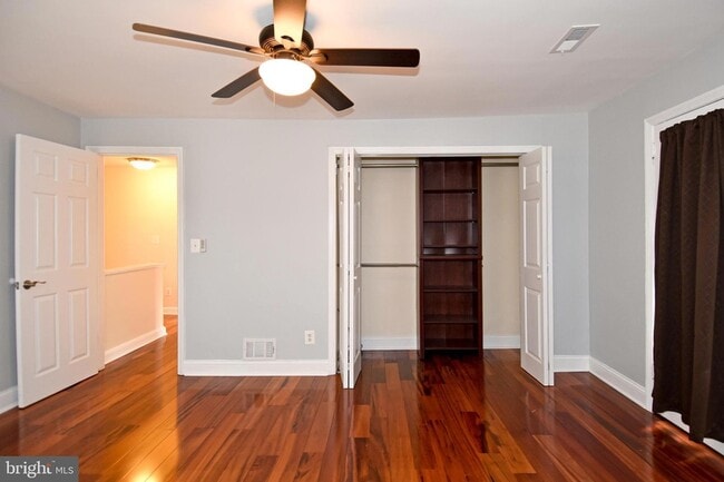 Building Photo - 7125 Harrison Ln