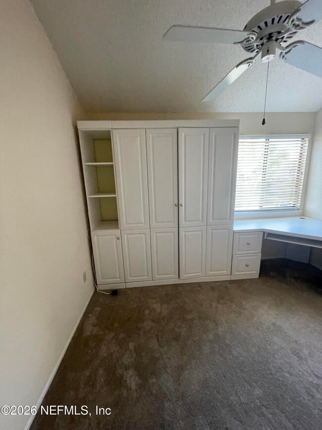 Building Photo - 536 Pelican Key