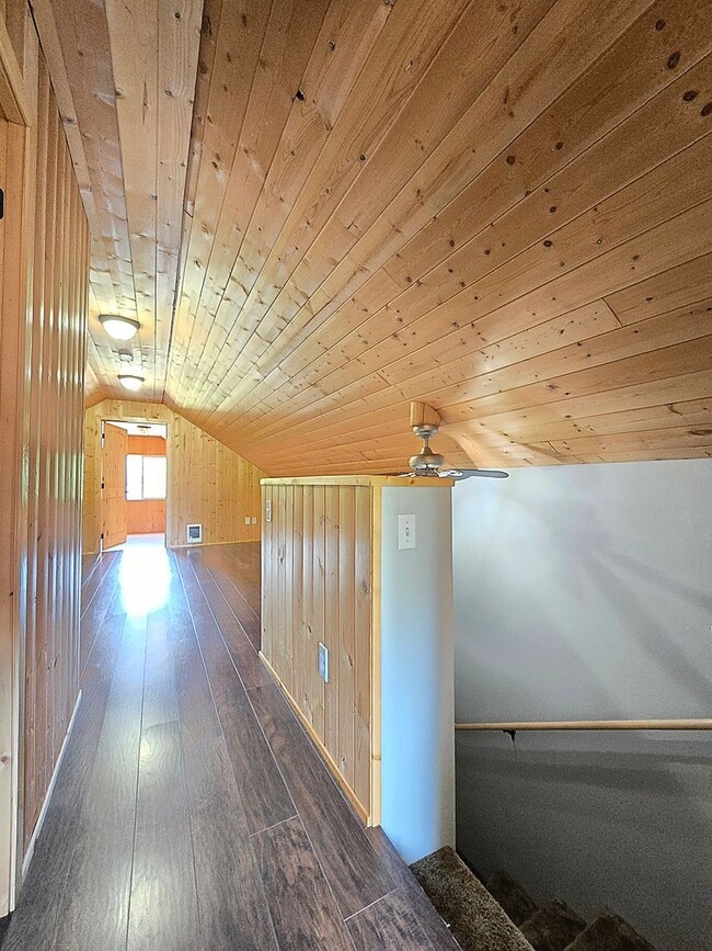 Building Photo - 3 Bedroom Home in Marysville Now Available!