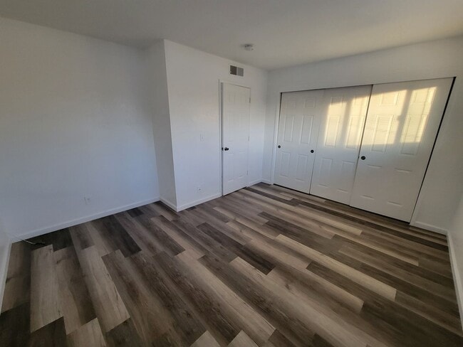 Building Photo - 1 Bedroom 1 Bath Apartment in Orland!