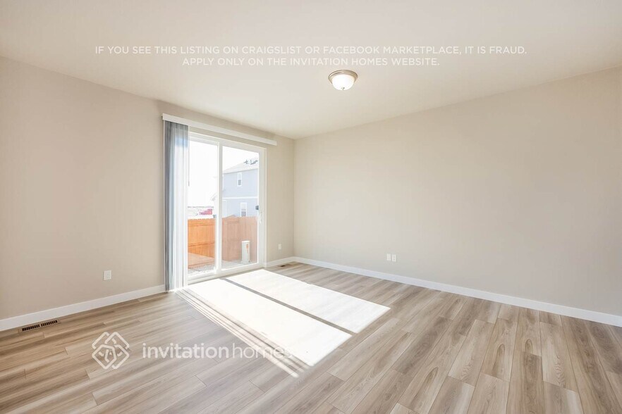 Building Photo - 13613 Arriba Dr