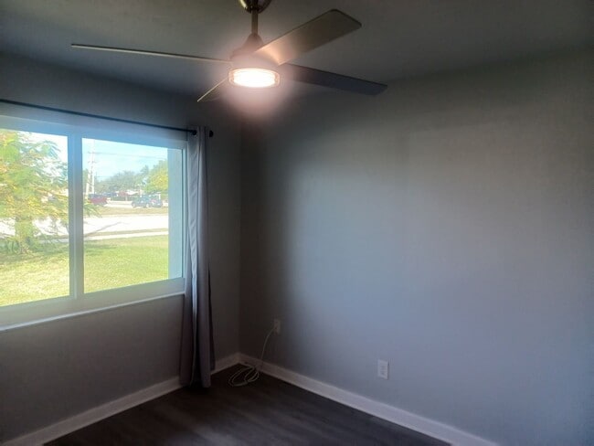 Building Photo - 4007 Skyline Blvd