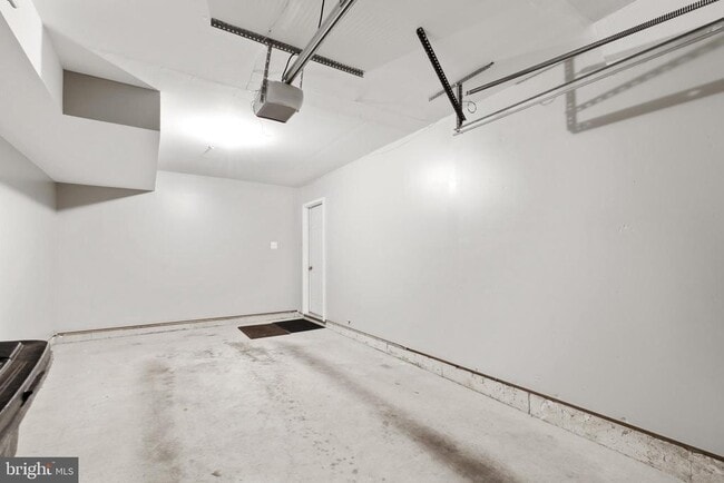 Building Photo - 237 Jefferson Ave