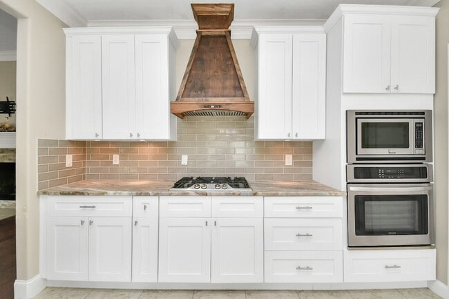 Building Photo - 14415 Mindy Park Ln