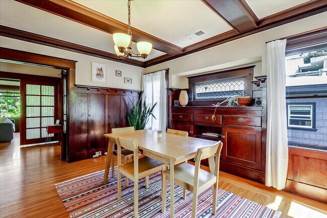 Building Photo - 21 Westall Ave