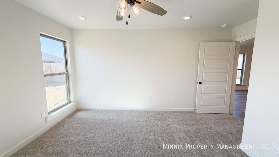 Building Photo - 7011 14th St