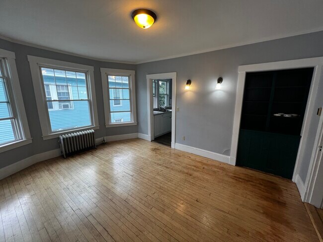 Building Photo - 83 Dartmouth St