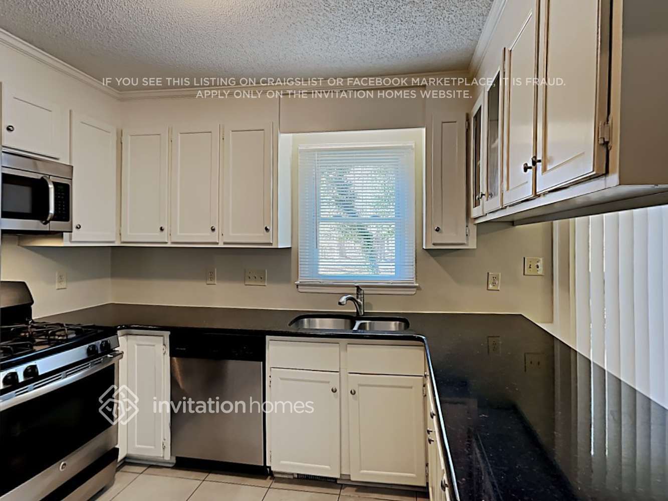 Building Photo - 9912 Spring Harvest Dr