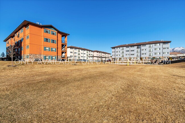 Building Photo - 1081 W 993 N