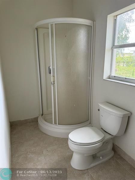 Building Photo - 237 E Ilex Dr