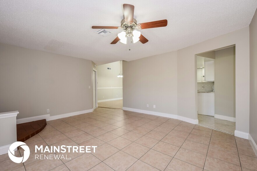 Building Photo - 18477 Miami Blvd