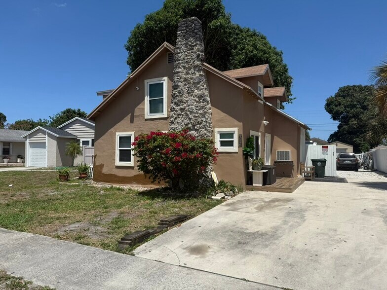 Primary Photo - 312 Fleming Ave