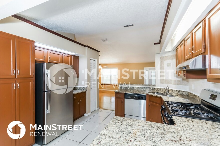 Building Photo - 6817 Appaloosa Dr