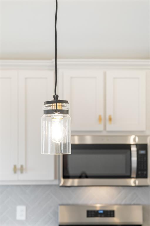 Building Photo - 417 Haven St