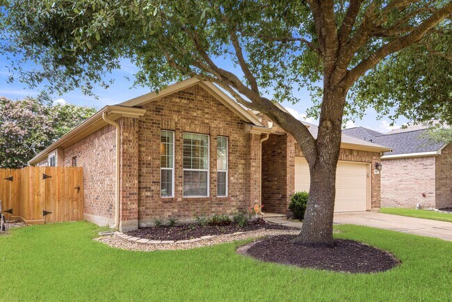 Building Photo - 24418 Lakecrest Bend Dr