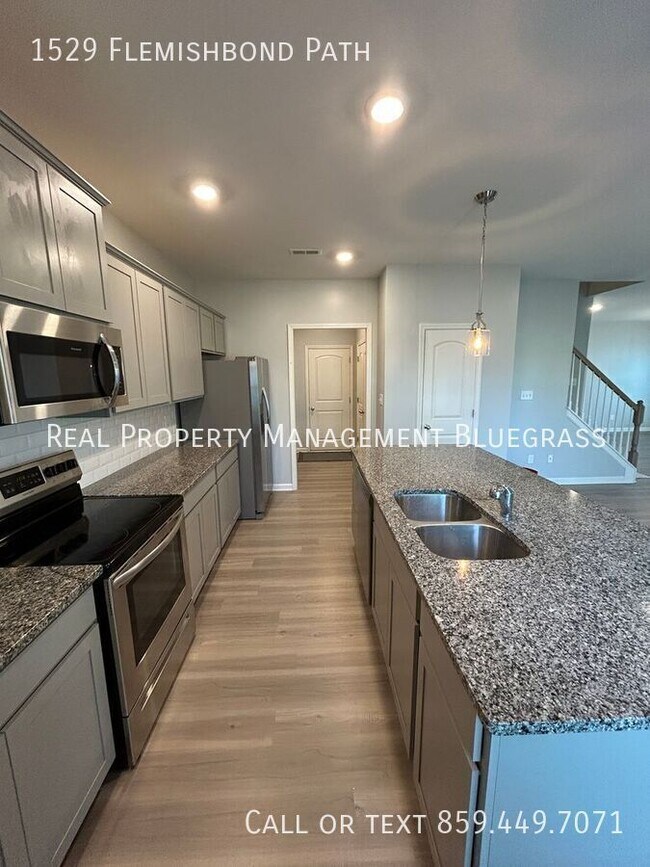 Building Photo - 1529 Flemishbond Path