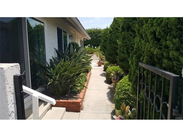 Building Photo - 31342 Paseo Del Sol