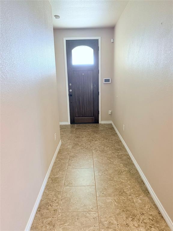 Building Photo - 300 Western Sky Trail