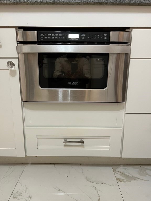 Building Photo - 24-26 Inman St