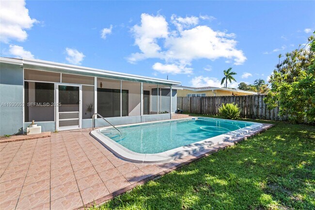 Building Photo - 7070 NW 21st St