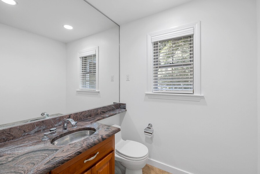 Building Photo - 31 Coolidge Rd