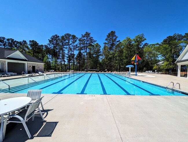 Building Photo - Tyler Gardens