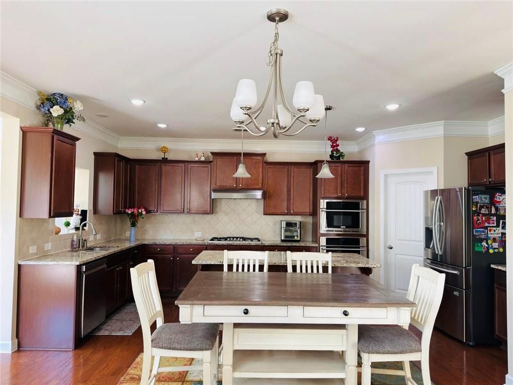 Building Photo - 4415 Highfield Dr