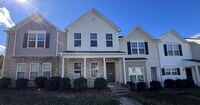 Building Photo - "Charming 2-Bedroom Townhouse Retreat with 2.5 Baths in Kernersville!"