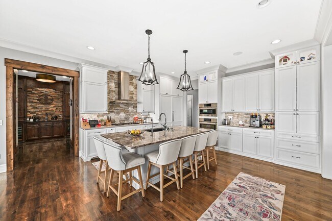 Building Photo - 1626 Twisted Oak Ct