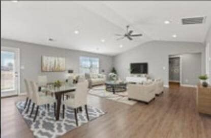 Building Photo - 348 Pageant Dr