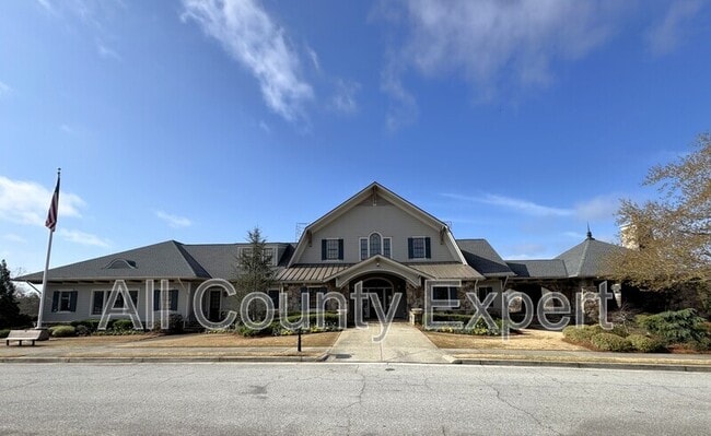 Building Photo - 6651 Rivergreen Rd