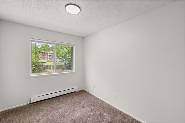 Building Photo - Ivy I | Elevated 3 Bedroom