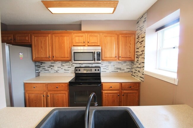 Building Photo - 1055 John Paul Jones Ln