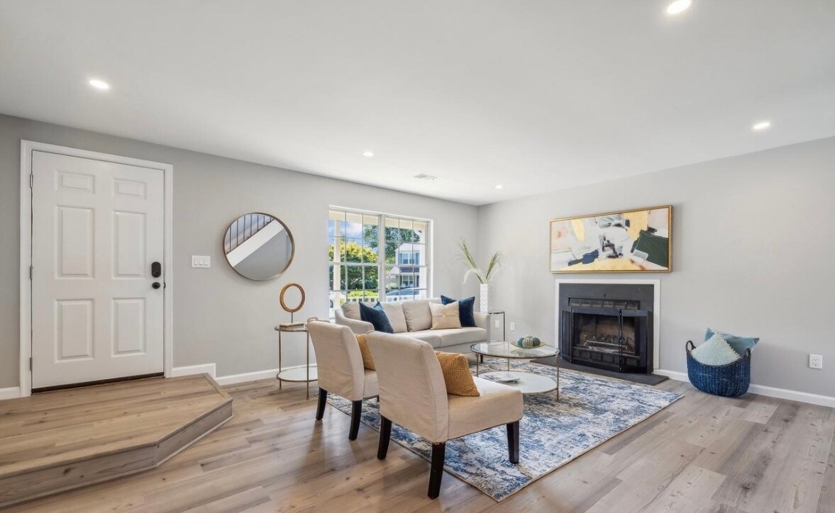 Building Photo - 13512 Apple Barrel Ct