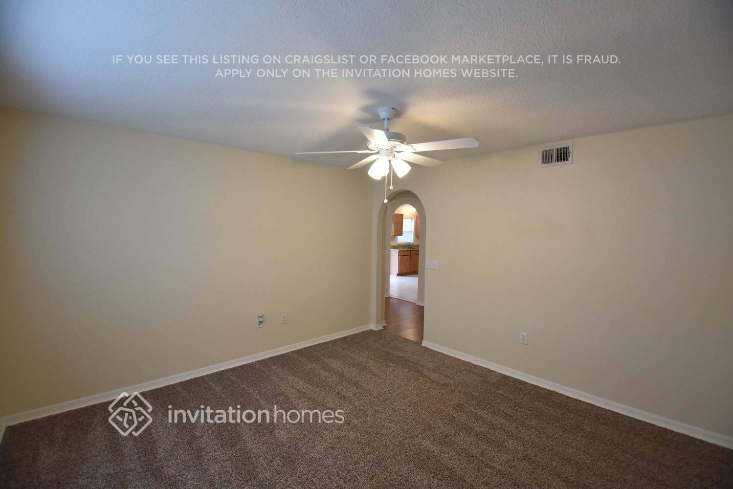 Building Photo - 692 Sunway Ln