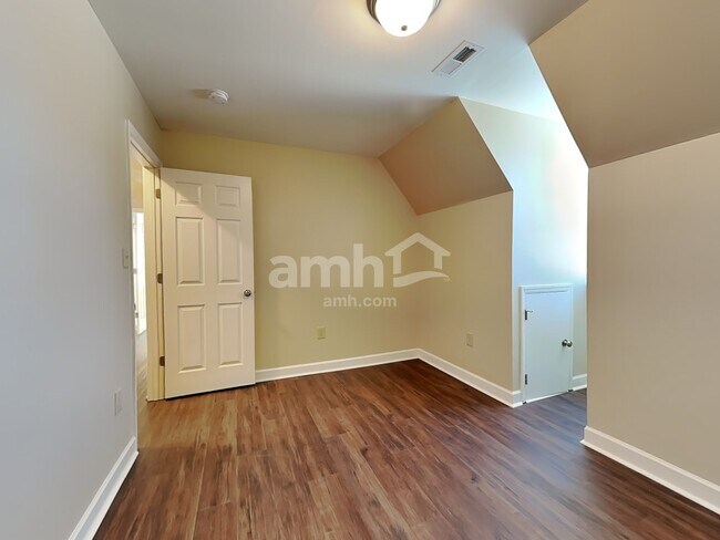 Building Photo - 4799 Eagle Path
