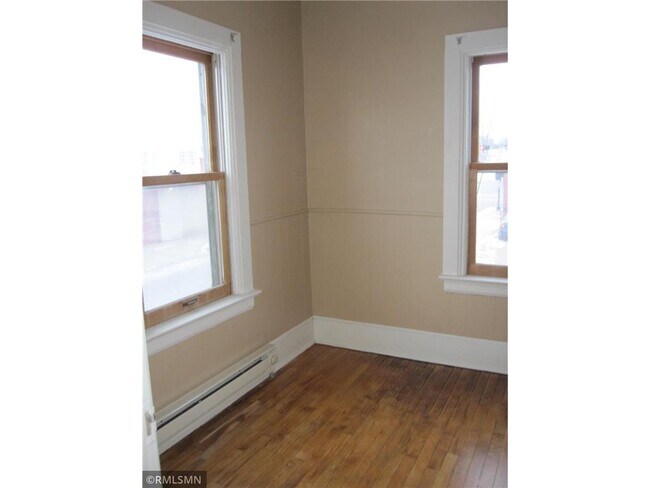 Building Photo - 118 Spring St