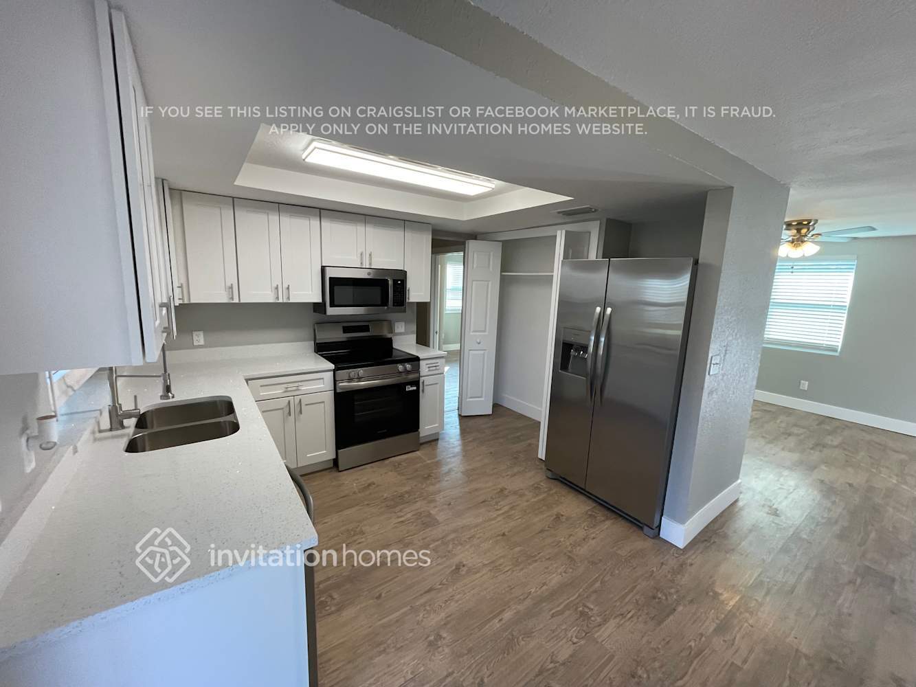 Building Photo - 6231 Seabreeze Dr