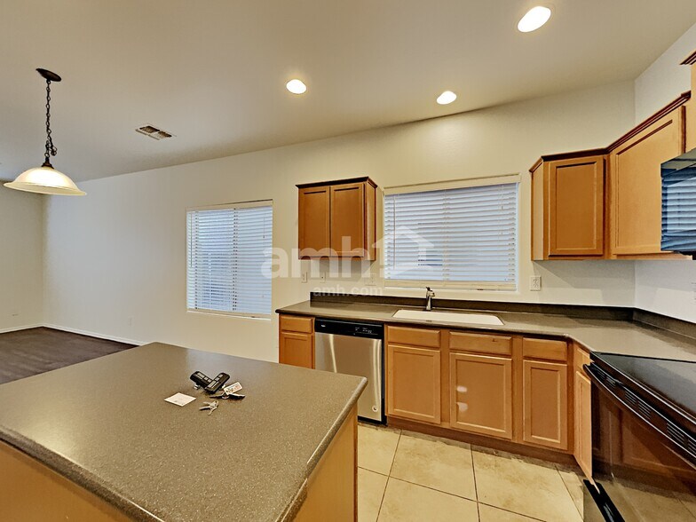 Building Photo - 7304 W Candlewood Way