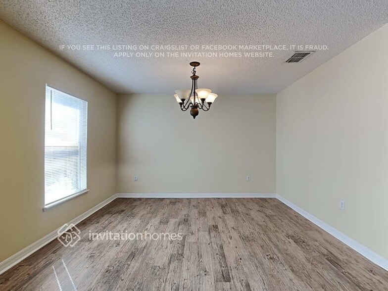 Building Photo - 10341 River Bream Dr