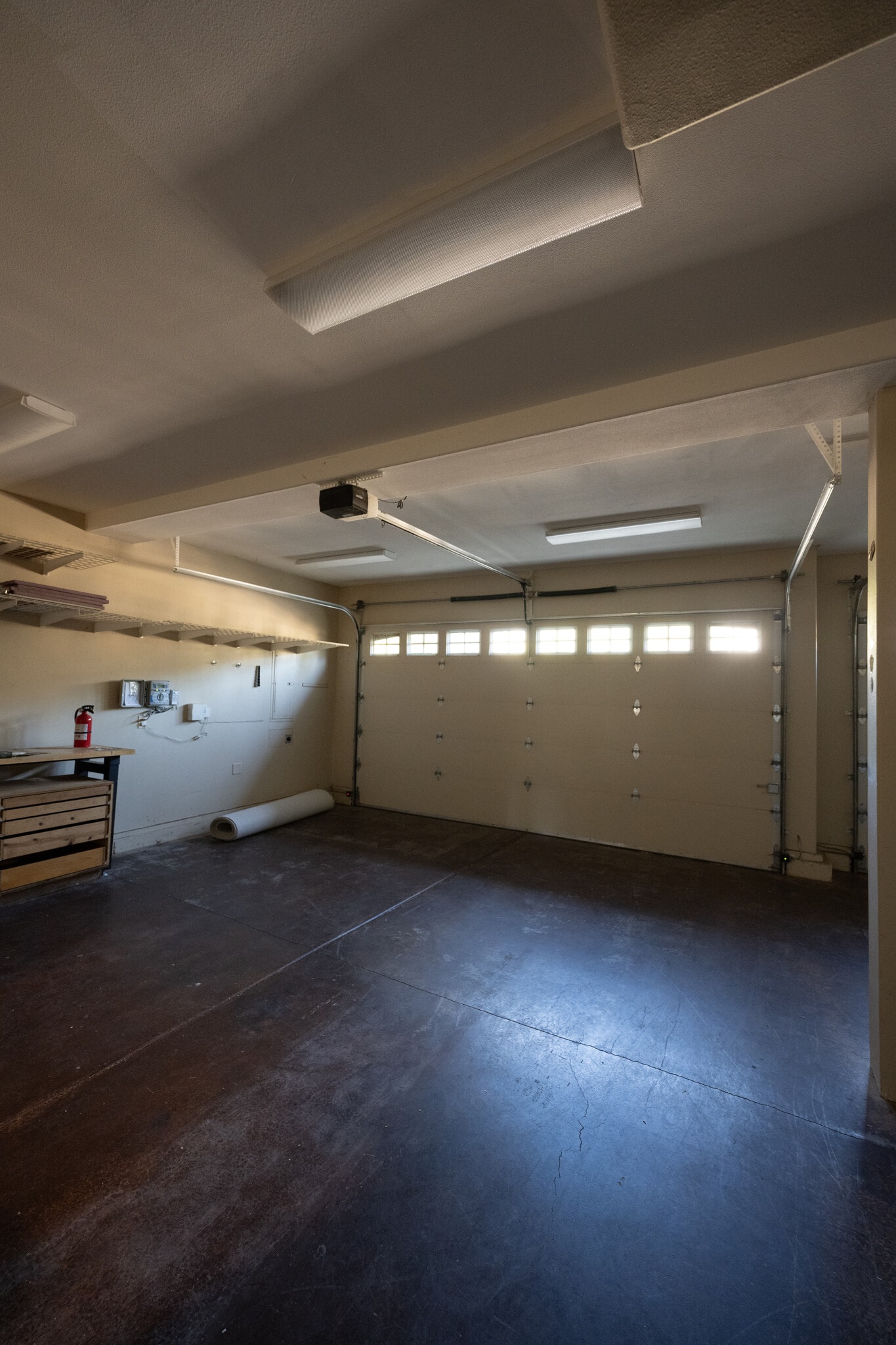 Building Photo - 15550 SW Cynthia Ln