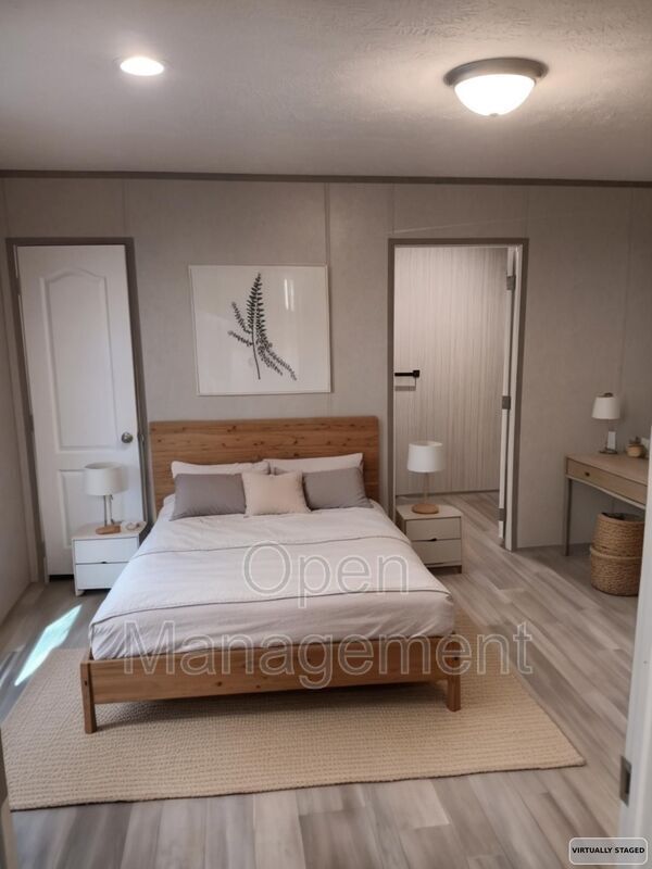 Building Photo - 2710 N Farm Rd 137