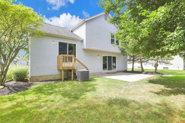 Building Photo - 933 Briaro St