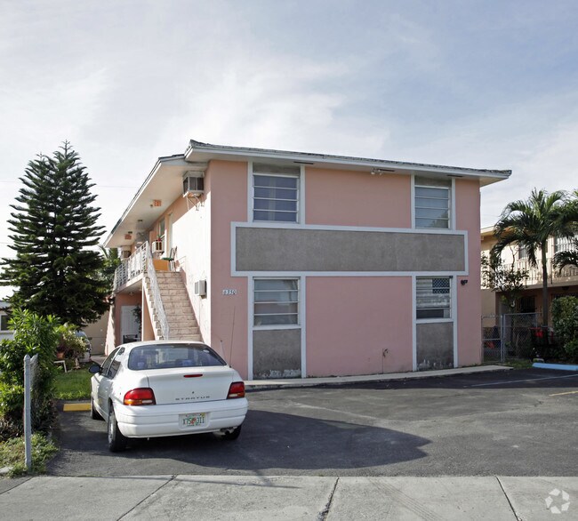 Primary Photo - 6350 W Flagler St