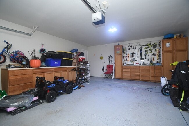Building Photo - 2110 Dolan Hills Ct