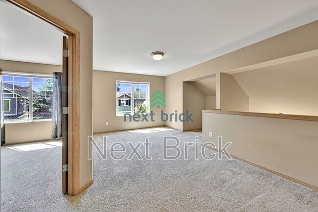 Building Photo - 19221 25th Dr SE