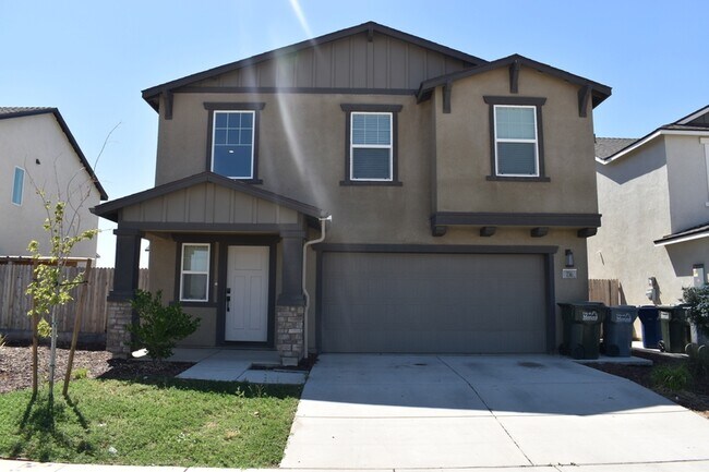 Primary Photo - 736 Athena Dr