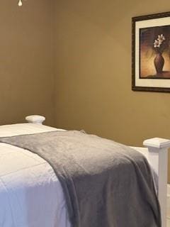 Building Photo - 4839 Lehigh Dr