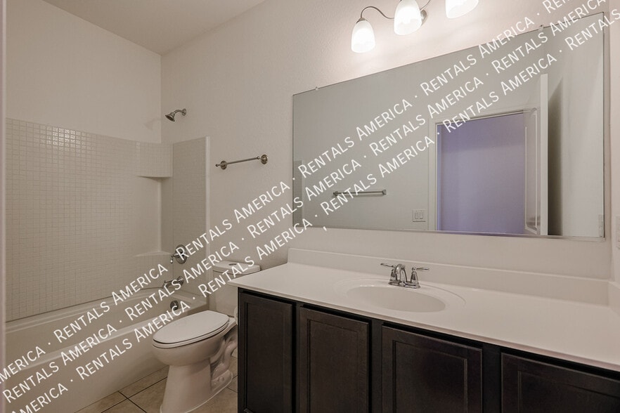 Building Photo - 23852 W Wier Ave